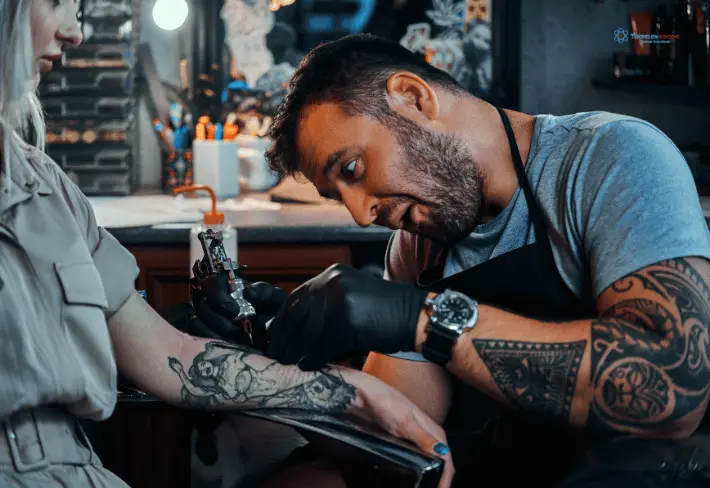 Dövme Uygulayıcısı Seviye 3